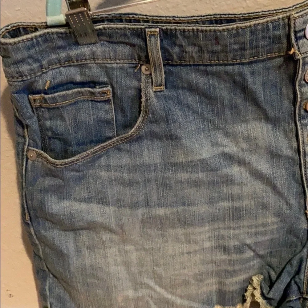 Mossimo HighRise Frayed Button Up Denim Shorts - Picture 7 of 12